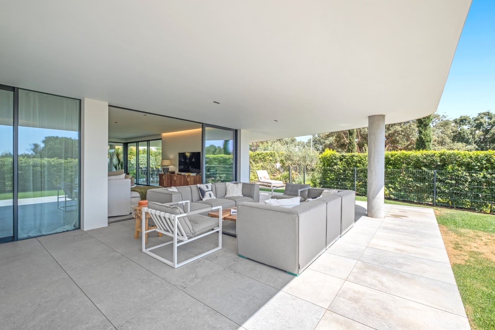 3 slaapkamer Appartement te koop in Sotogrande met zwembad garage - € 1.350.000 (Ref: 7866708)