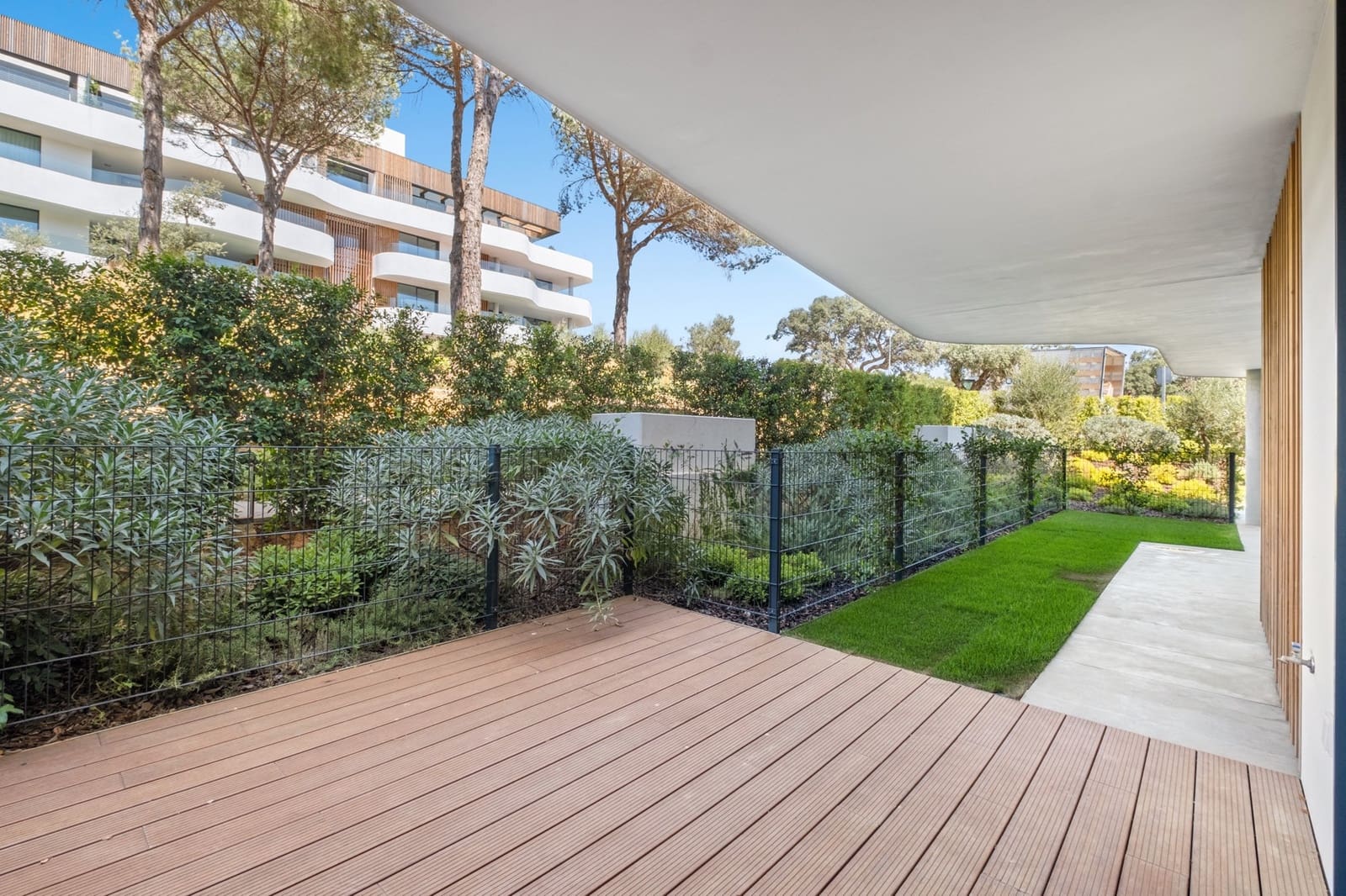 3 slaapkamer Appartement te koop in Sotogrande met zwembad garage - € 1.350.000 (Ref: 7866708)