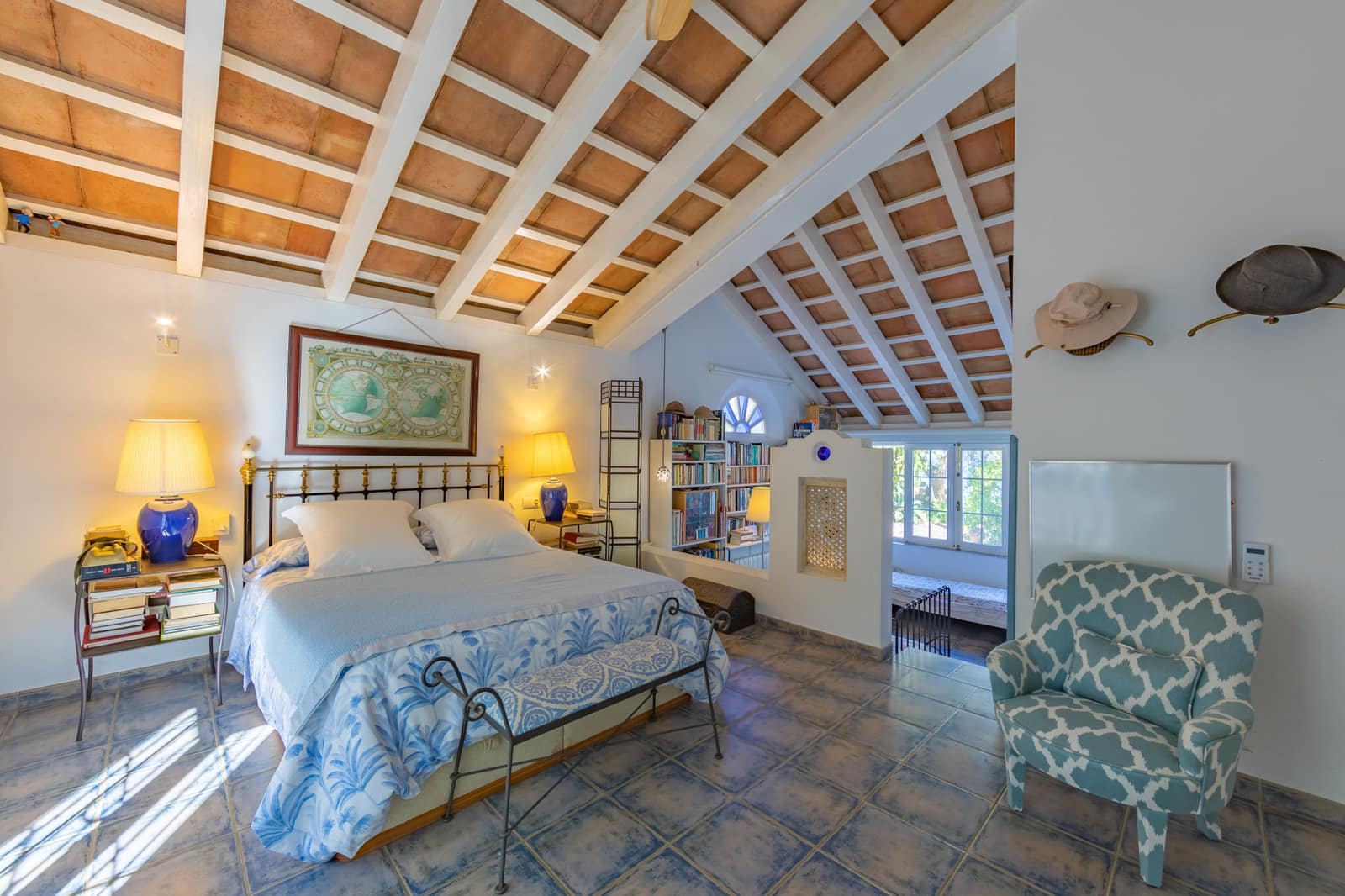 6 soverom Finca/Herregård til salgs i Tarifa med svømmebasseng garasje - € 4 550 000 (Ref: 8040441)