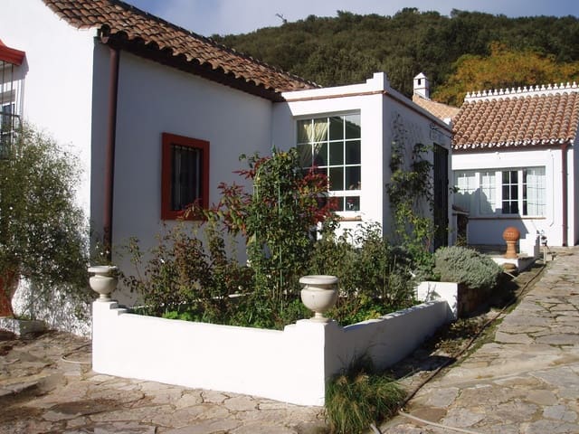 6 makuuhuone Maalaistalo myytävänä paikassa Tarifa mukana uima-altaan 
autotalli - 4 550 000 € (Ref: 8040441)