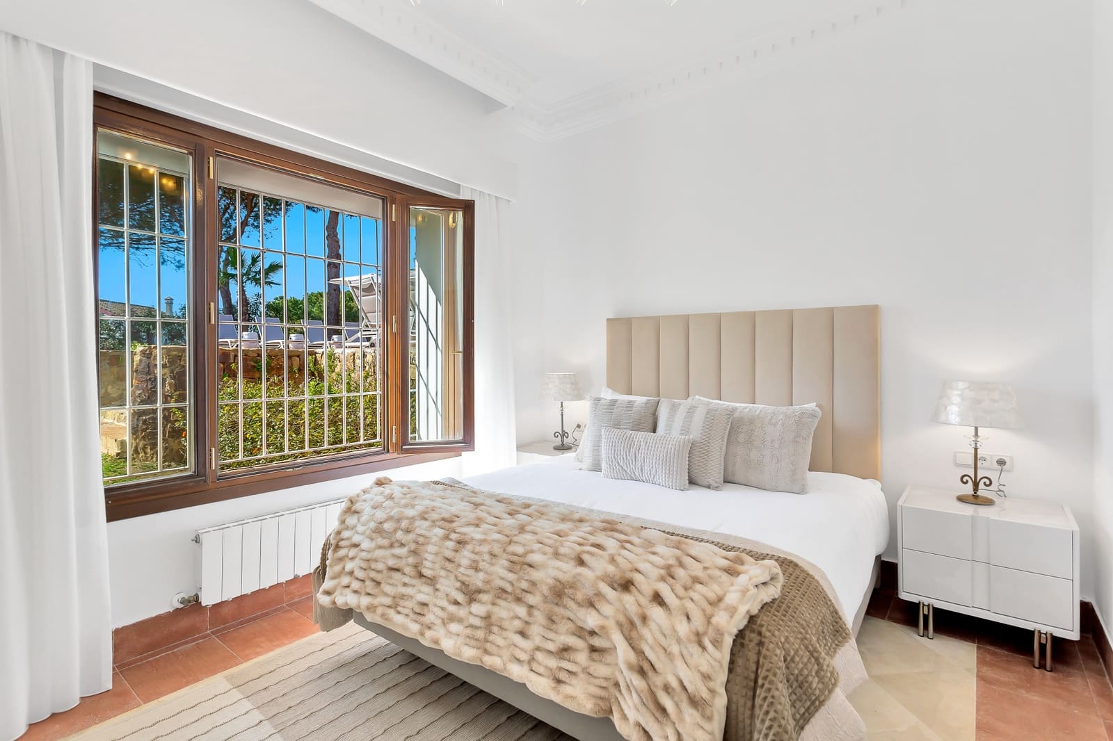 5 quarto Moradia para venda em Sotogrande com piscina garagem - 2 250 000 € (Ref: 8145104)