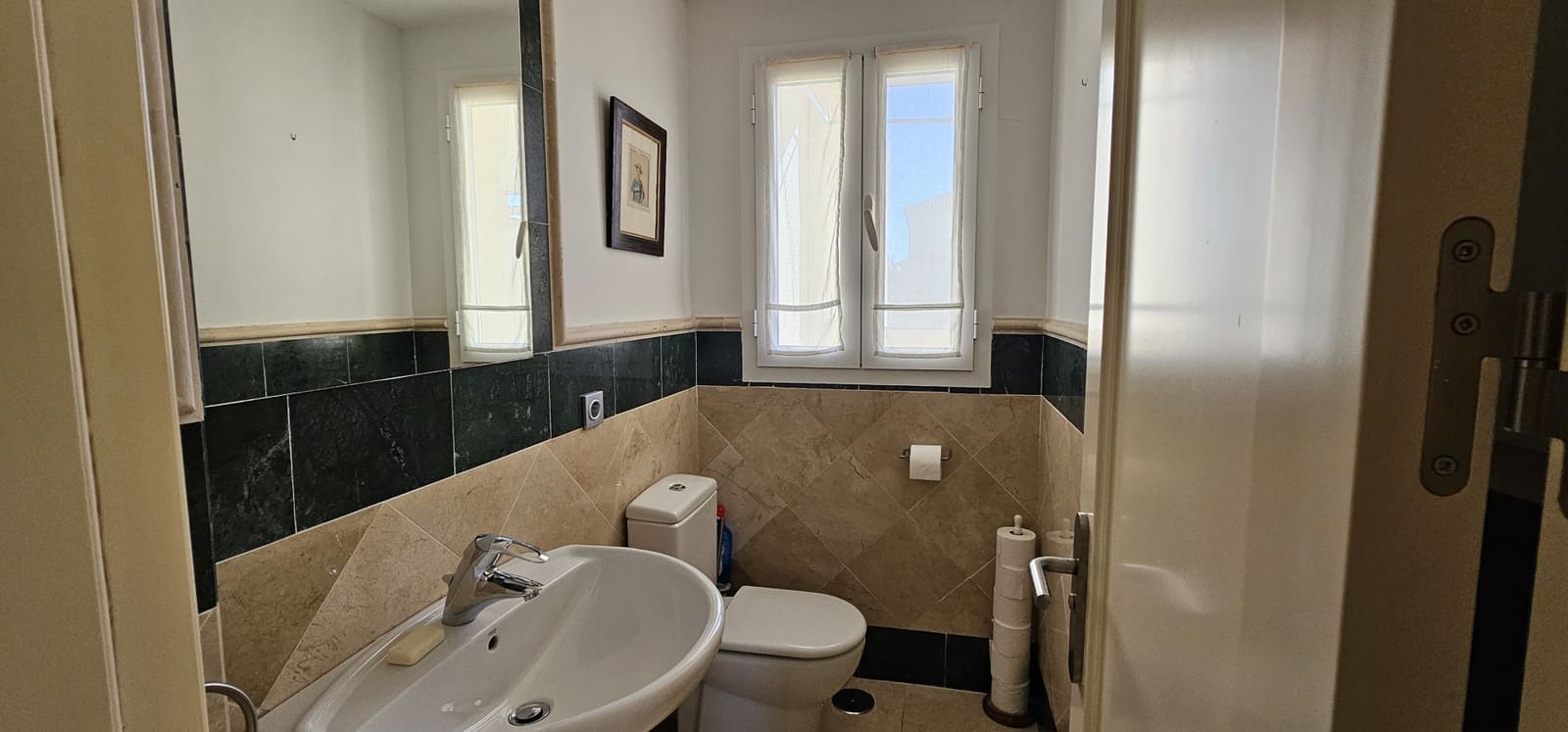 4 sypialnia Apartament na sprzedaż w San Roque z basenem garażem - 650 000 € (Ref: 8145108)