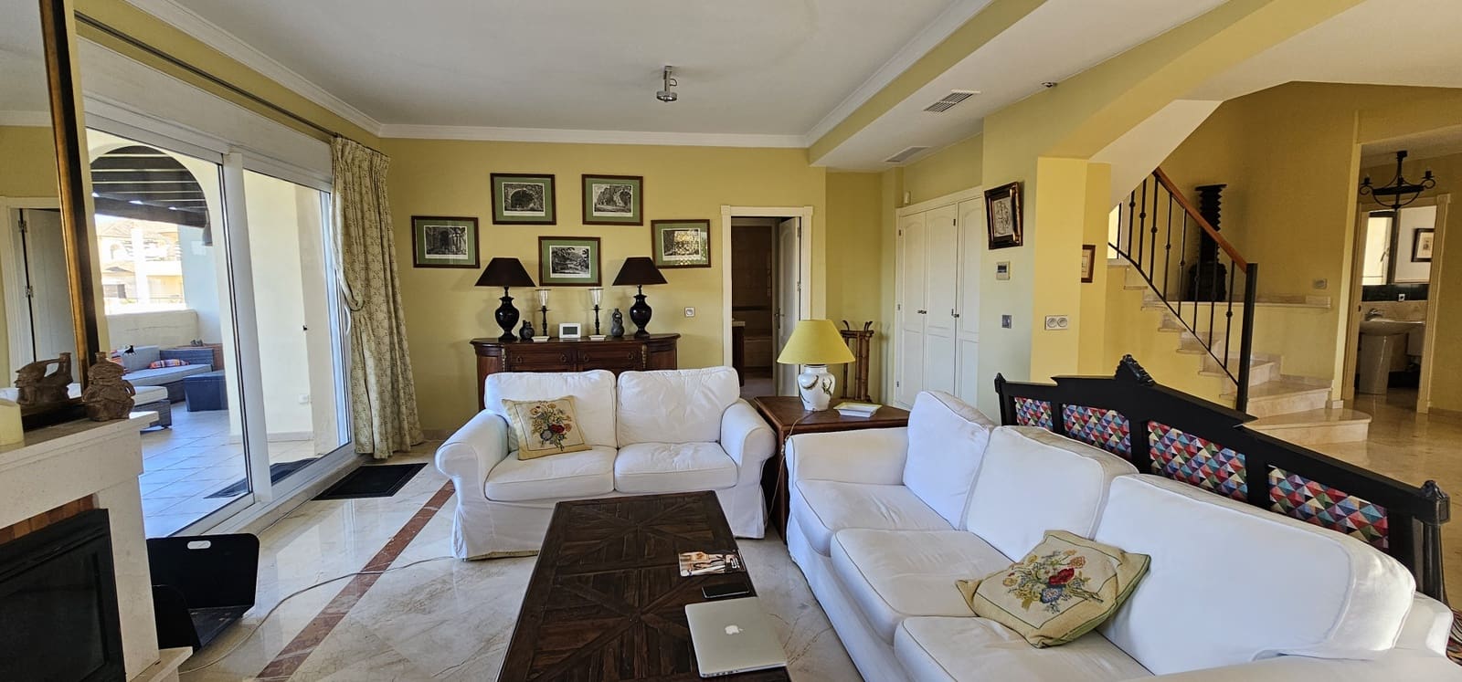 4 sypialnia Apartament na sprzedaż w San Roque z basenem garażem - 650 000 € (Ref: 8145108)