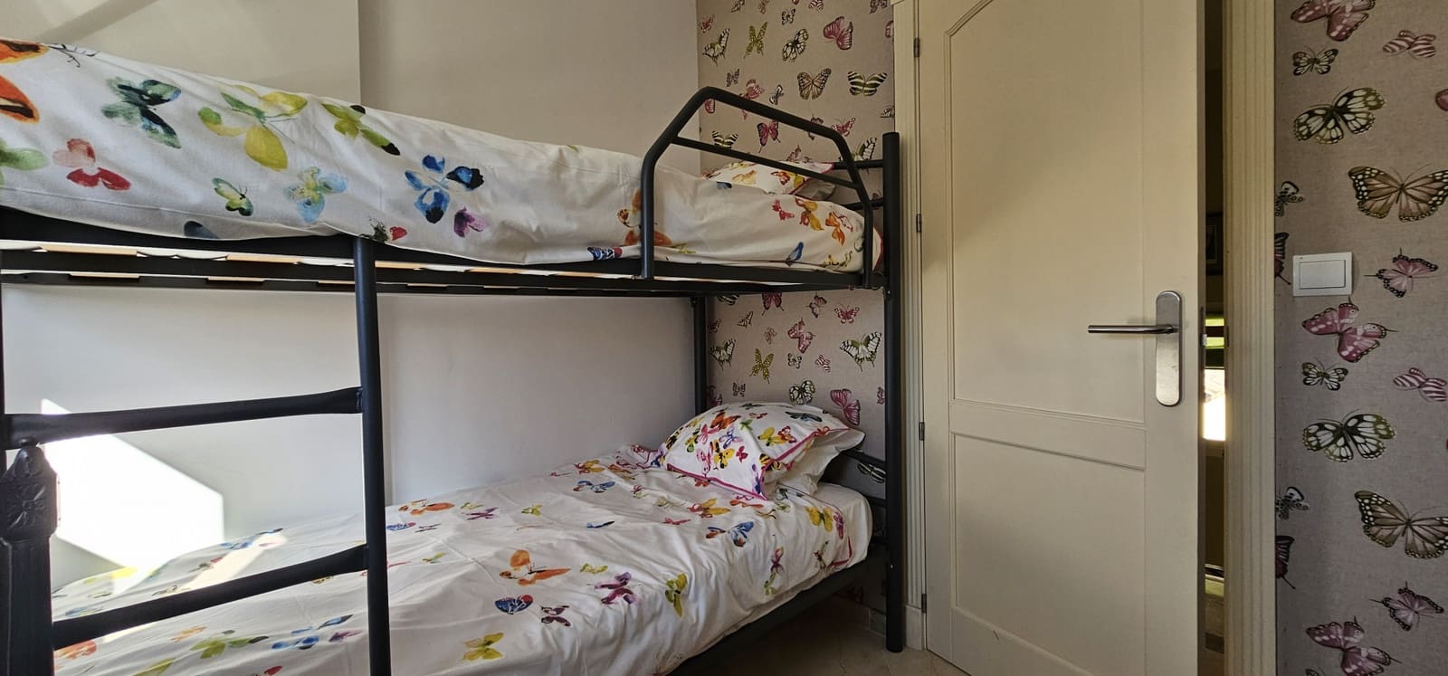 4 sypialnia Apartament na sprzedaż w San Roque z basenem garażem - 650 000 € (Ref: 8145108)