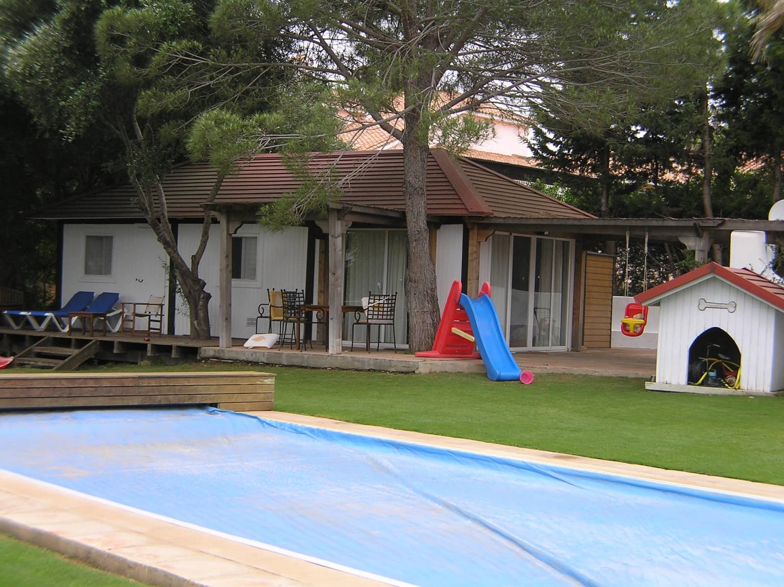 Chalet de 5 habitaciones en Sotogrande en venta con piscina - 2.780.000 € (Ref: 8532075)