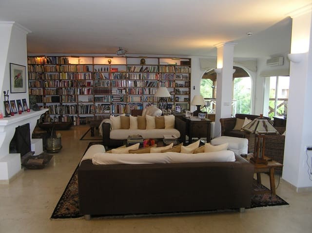 5 bedroom Villa for sale in Sotogrande Costa, San Roque with pool - € 2,780,000 (Ref: 8532075)