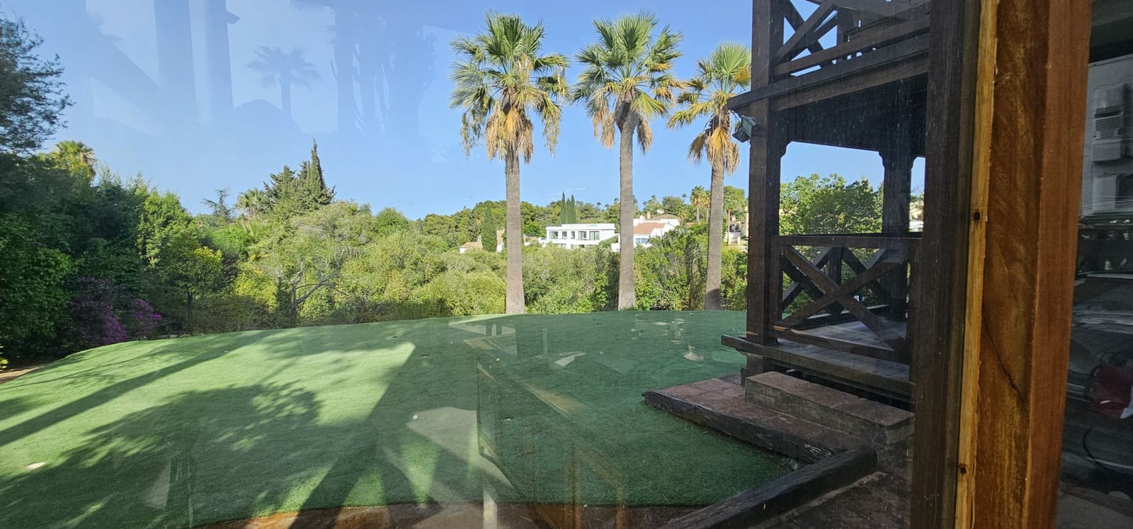 5 bedroom Villa for sale in Sotogrande with pool - € 2,780,000 (Ref: 8532075)