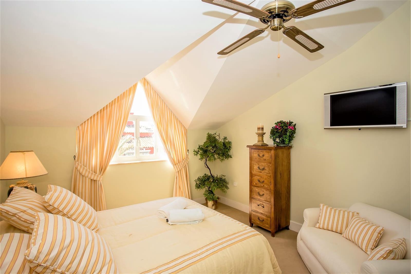 4 soverom Penthouse til salgs i Sotogrande med garasje - € 1 732 000 (Ref: 8532076)