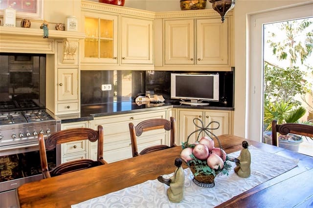 4 soverom Penthouse til salgs i Sotogrande, San Roque med garasje - € 1 732 000 (Ref: 8532076)