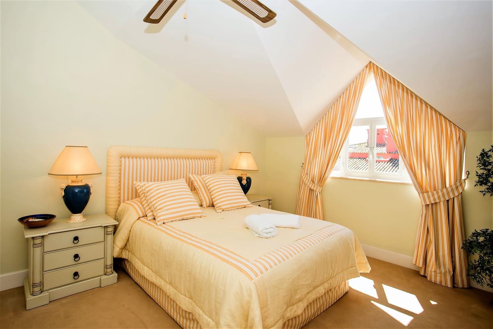 4 soverom Penthouse til salgs i Sotogrande med garasje - € 1 732 000 (Ref: 8532076)