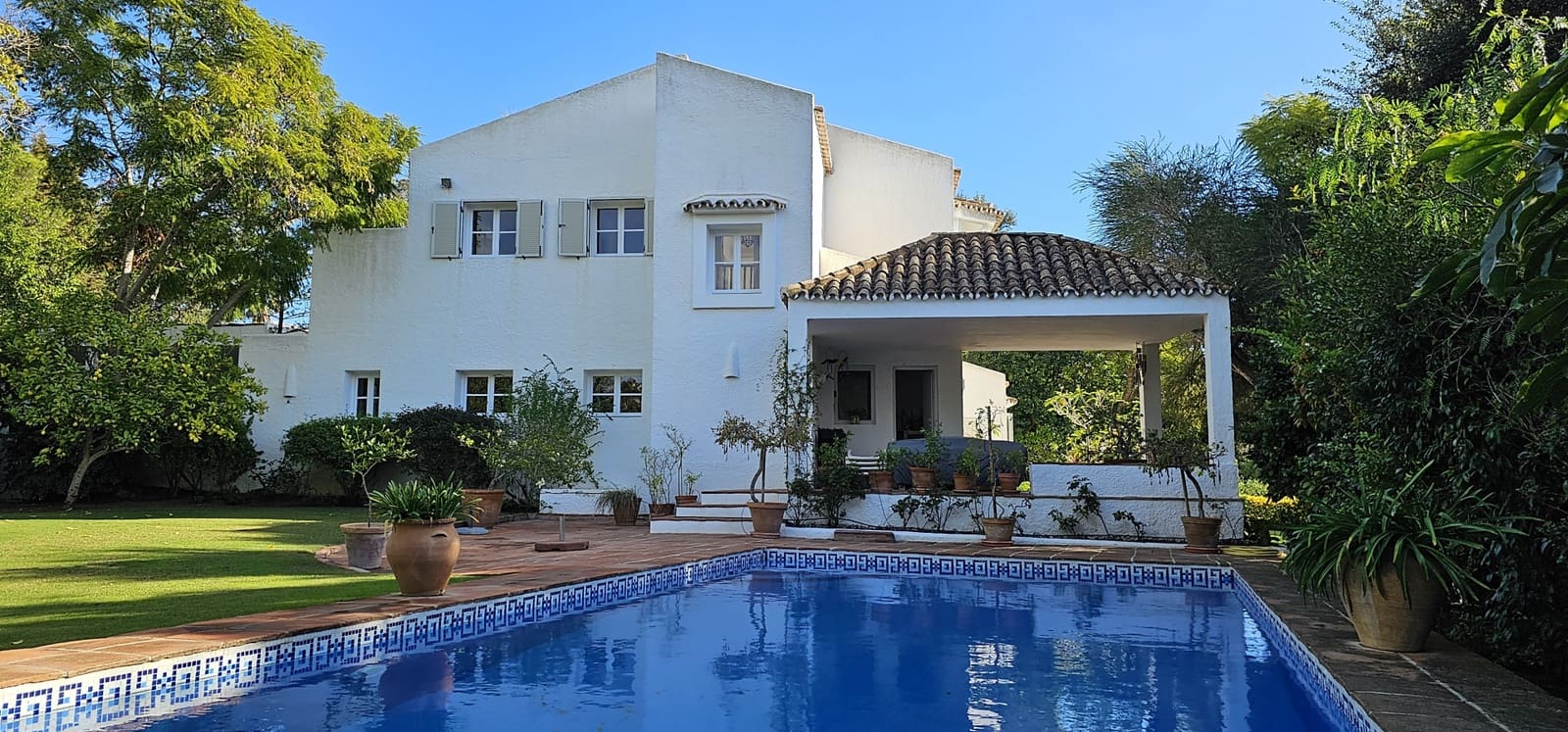 4 quarto Moradia para venda em Sotogrande com piscina garagem - 1 250 000 € (Ref: 8773308)