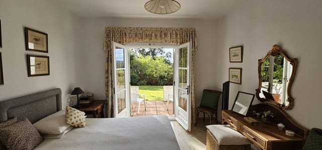 4 Zimmer Villa zu verkaufen in Sotogrande Alto, San Roque mit Pool Garage - 1.250.000 € (Ref: 8773308)