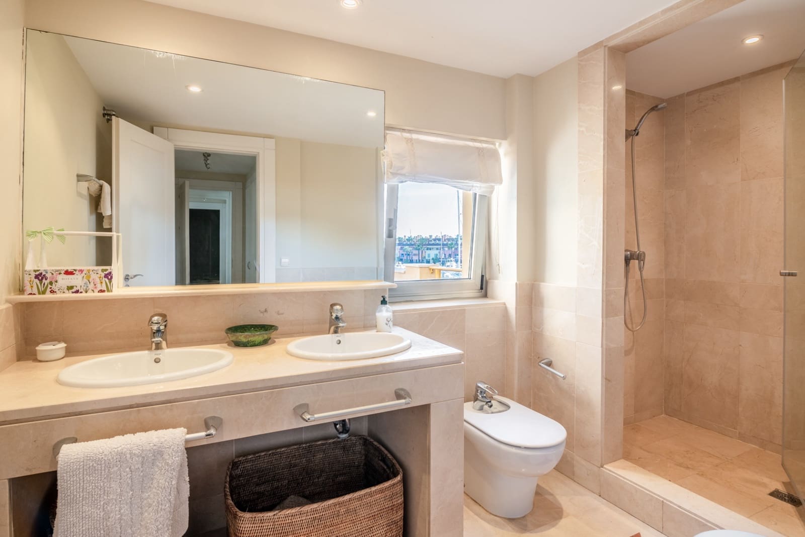 5 soveværelse Penthouse til salg i Sotogrande med garage - € 2.100.000 (Ref: 8827308)