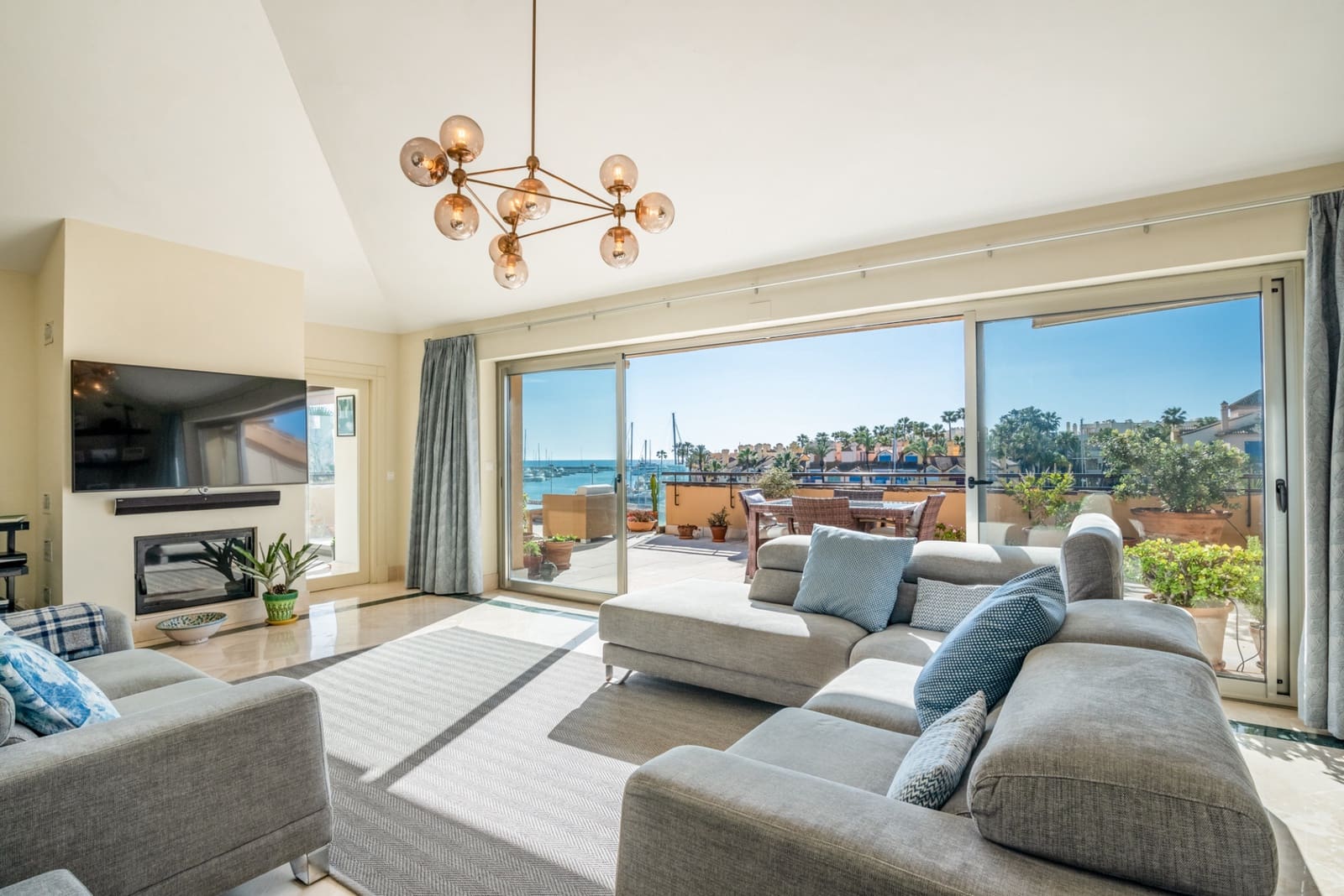 5 soveværelse Penthouse til salg i Sotogrande med garage - € 2.100.000 (Ref: 8827308)