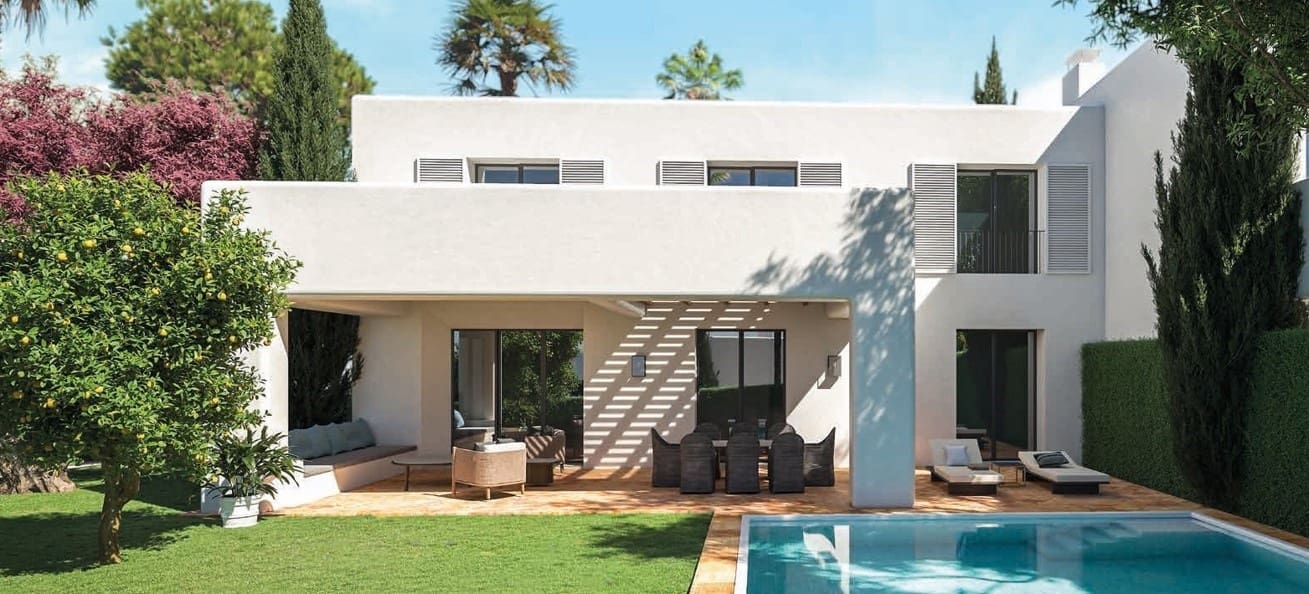 4 slaapkamer Villa te koop in Sotogrande met zwembad garage - € 2.031.000 (Ref: 9106426)