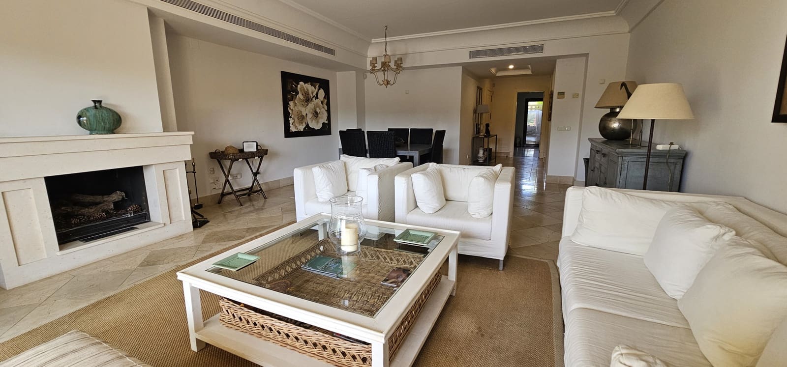 2 sovrum Lägenhet till salu i Sotogrande med pool garage - 750 000 € (Ref: 9163637)