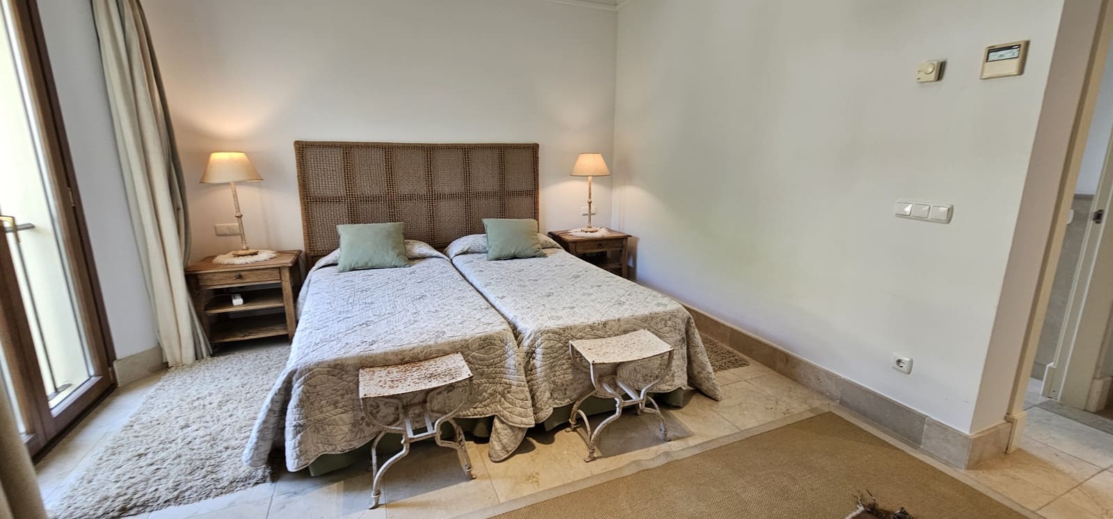 2 sovrum Lägenhet till salu i Sotogrande med pool garage - 750 000 € (Ref: 9163637)