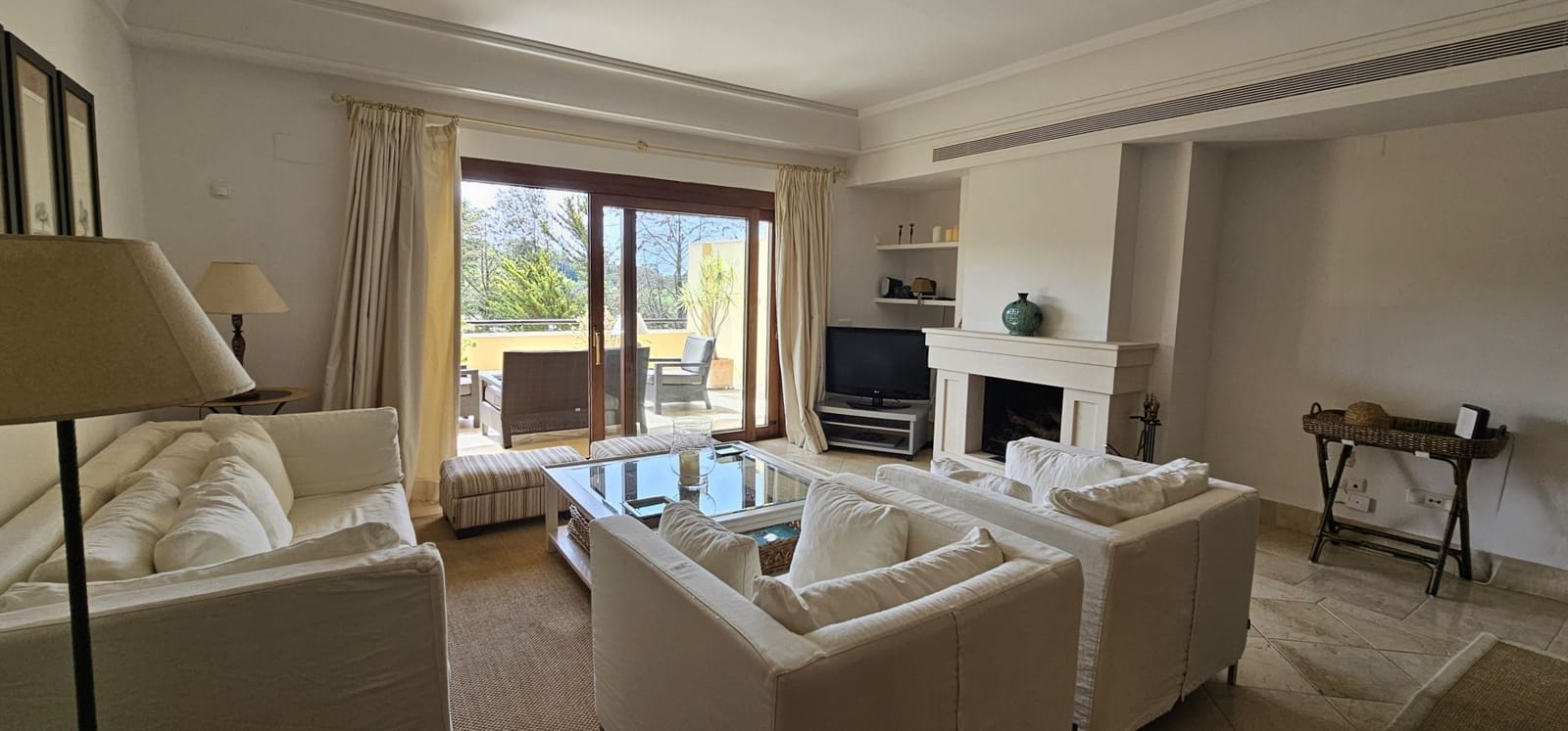 2 makuuhuone Huoneisto myytävänä paikassa Sotogrande mukana uima-altaan 
autotalli - 675 000 € (Ref: 9163637)