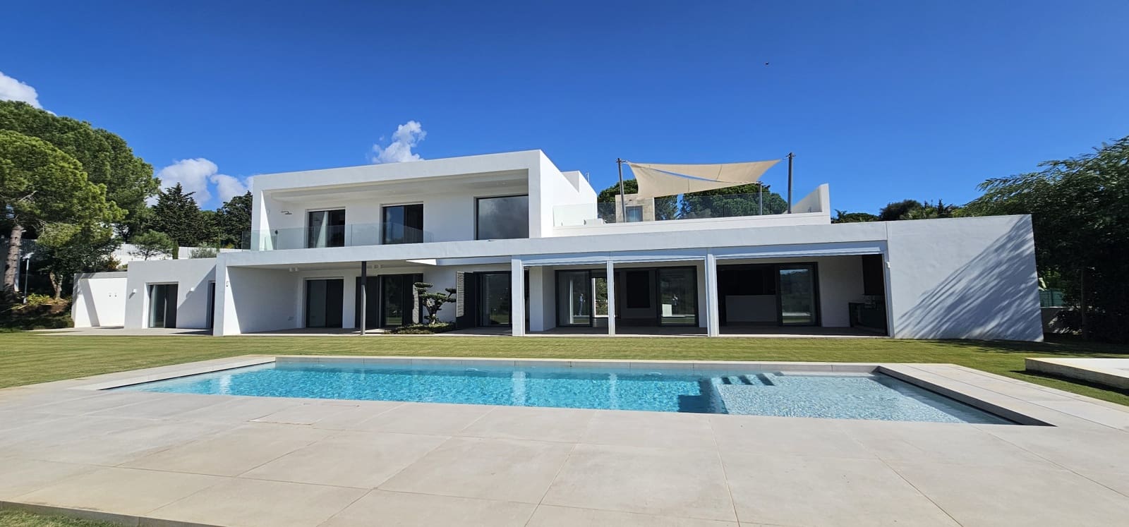 5 Zimmer Villa zu verkaufen in Sotogrande mit Pool Garage - 4.600.000 € (Ref: 9239802)