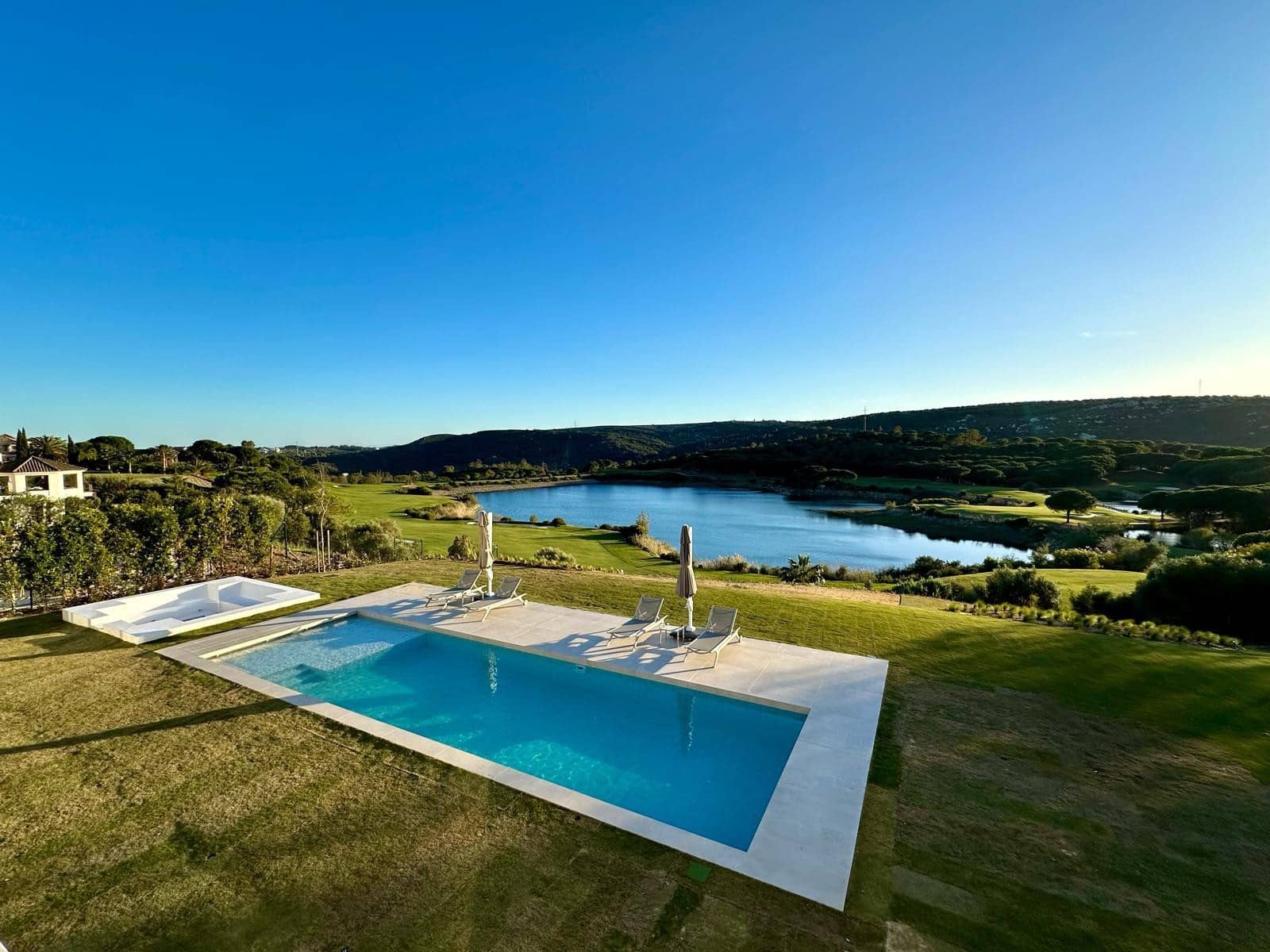 5 Zimmer Villa zu verkaufen in Sotogrande mit Pool Garage - 4.600.000 € (Ref: 9239802)