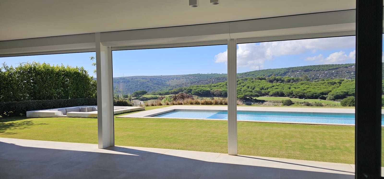 5 Zimmer Villa zu verkaufen in Sotogrande mit Pool Garage - 4.600.000 € (Ref: 9239802)