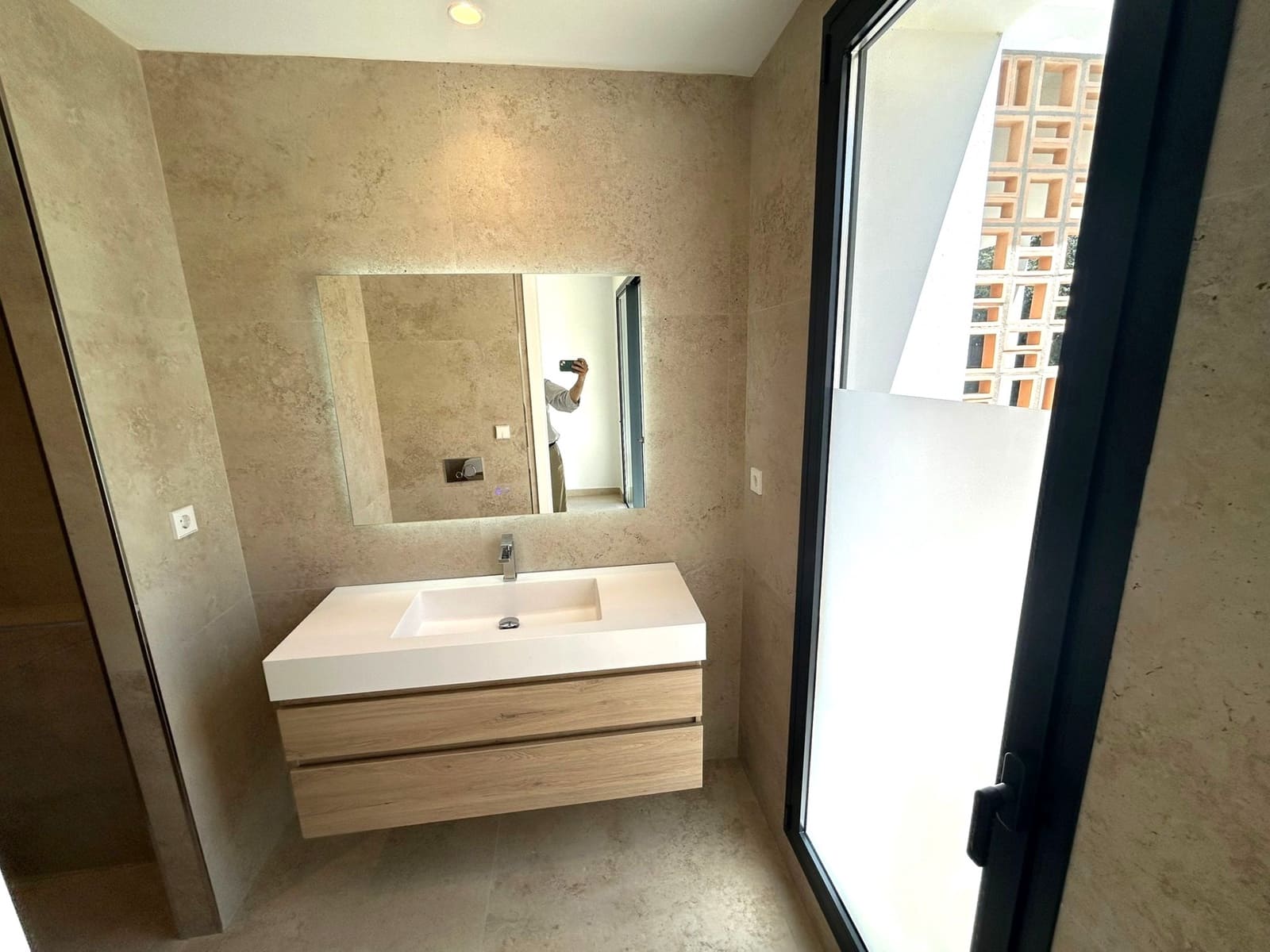 6 bedroom Villa for sale in Sotogrande with pool garage - € 2,600,000 (Ref: 9378896)