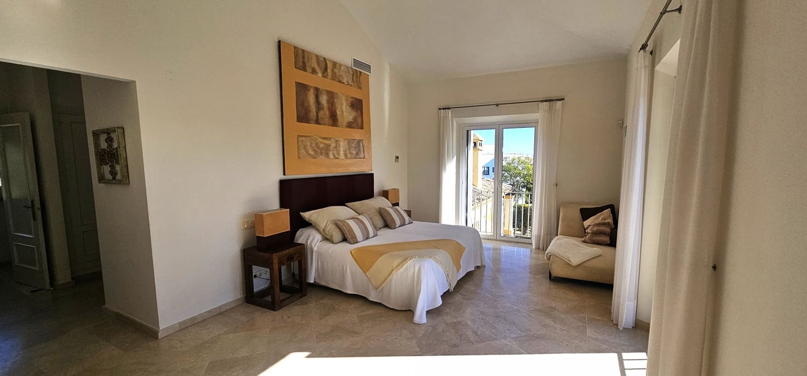 Chalet de 3 habitaciones en Sotogrande en venta con piscina garaje - 1.275.000 € (Ref: 9422184)