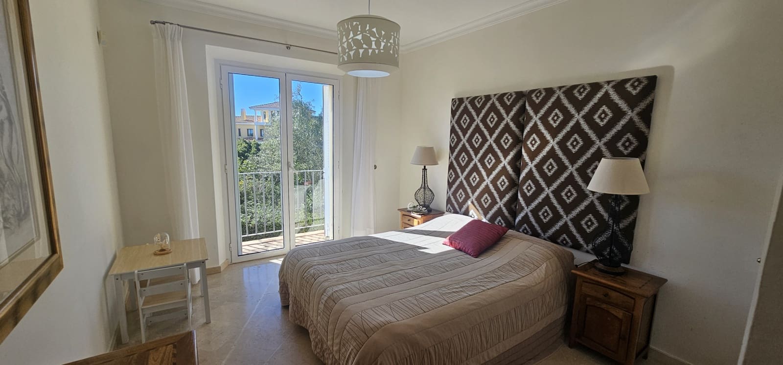 Chalet de 3 habitaciones en Sotogrande en venta con piscina garaje - 1.275.000 € (Ref: 9422184)