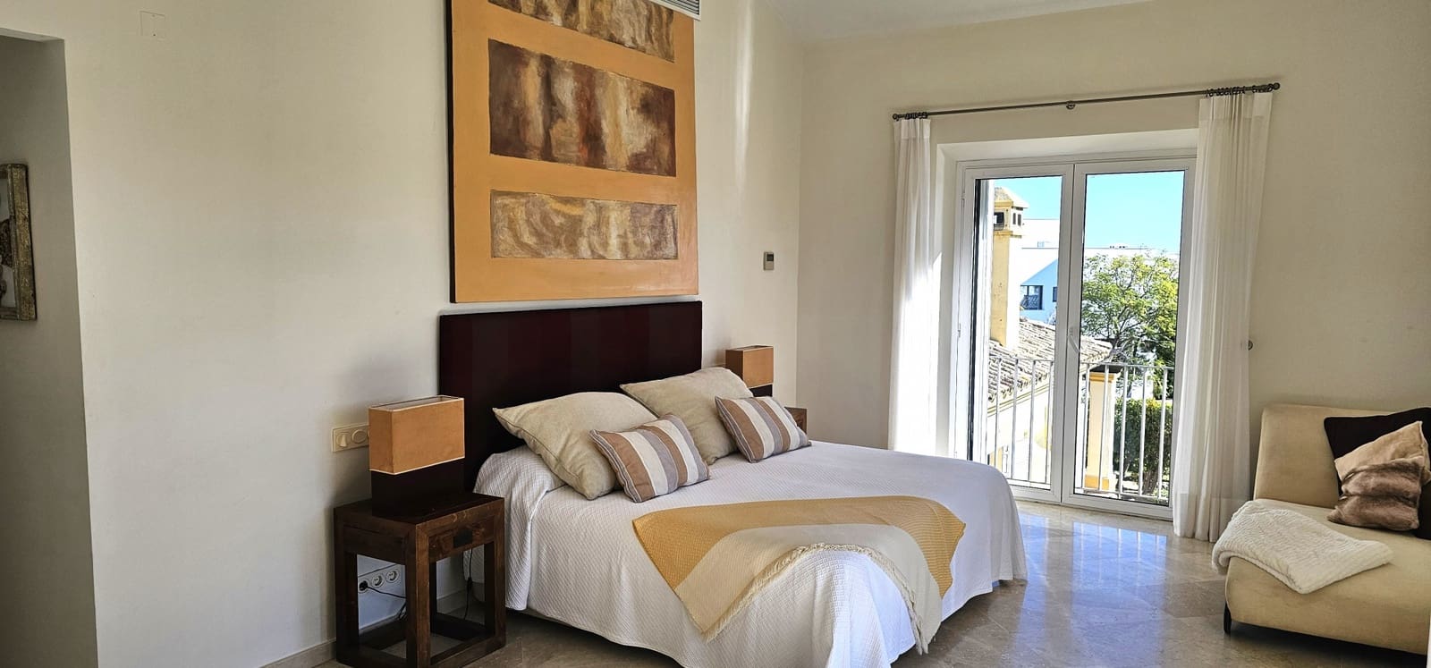 Chalet de 3 habitaciones en Sotogrande en venta con piscina garaje - 1.275.000 € (Ref: 9422184)