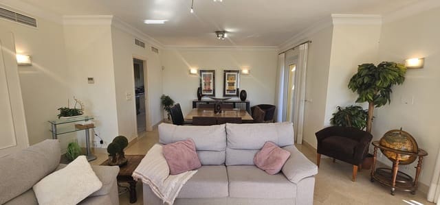 Chalet de 3 habitaciones en Sotogrande Alto, San Roque en venta con piscina garaje - 1.275.000 € (Ref: 9422184)