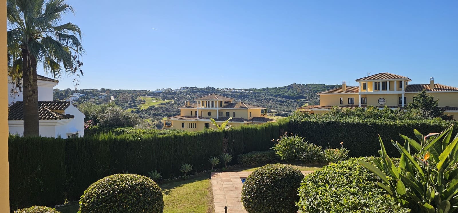 Chalet de 3 habitaciones en Sotogrande en venta con piscina garaje - 1.275.000 € (Ref: 9422184)