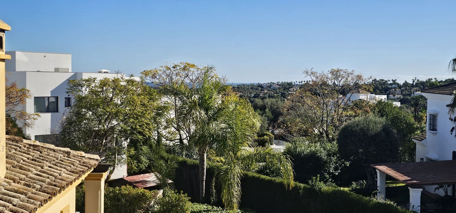 Chalet de 3 habitaciones en Sotogrande en venta con piscina garaje - 1.275.000 € (Ref: 9422184)