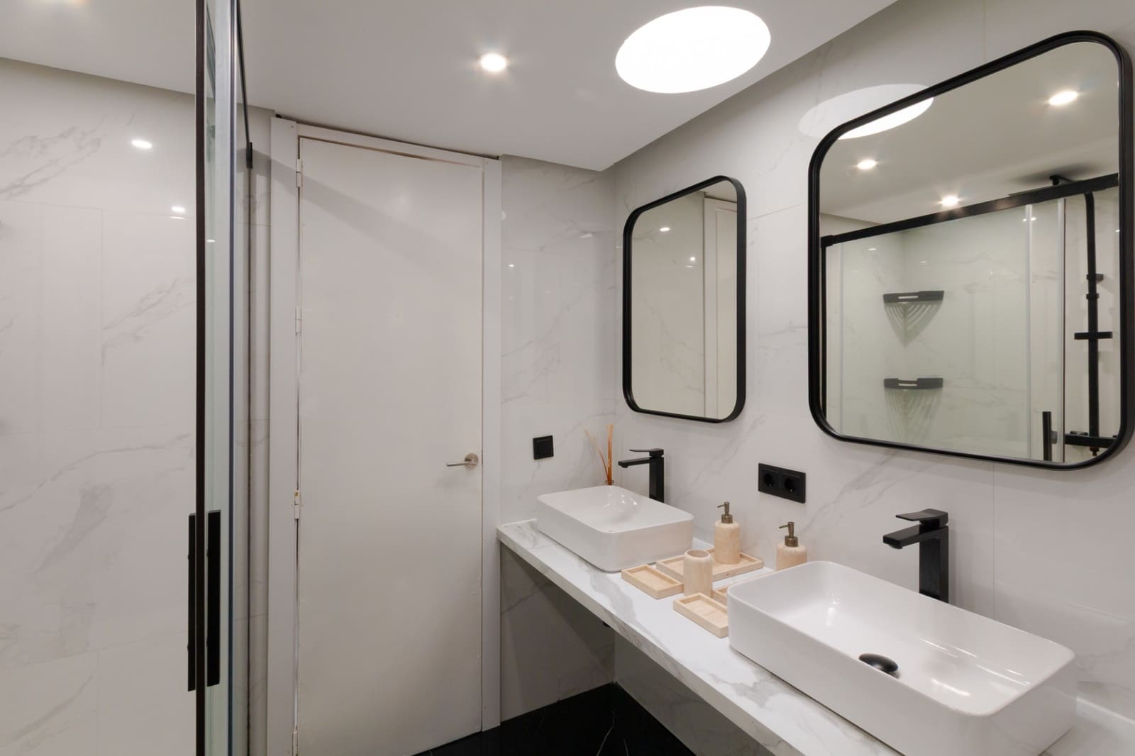 2 Zimmer Apartment zu verkaufen in Sotogrande mit Pool Garage - 355.000 € (Ref: 9615358)