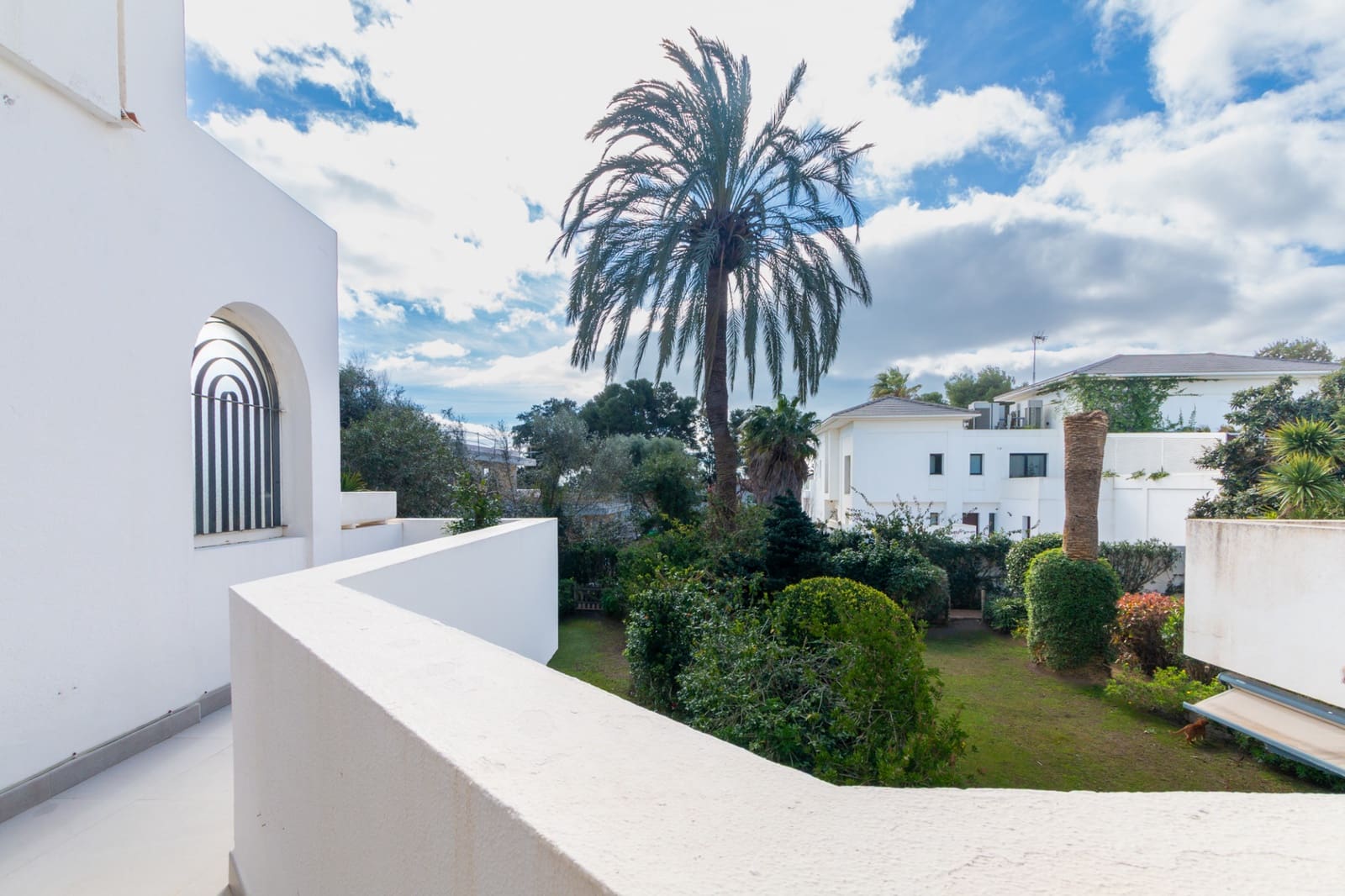 2 Zimmer Apartment zu verkaufen in Sotogrande mit Pool Garage - 355.000 € (Ref: 9615358)