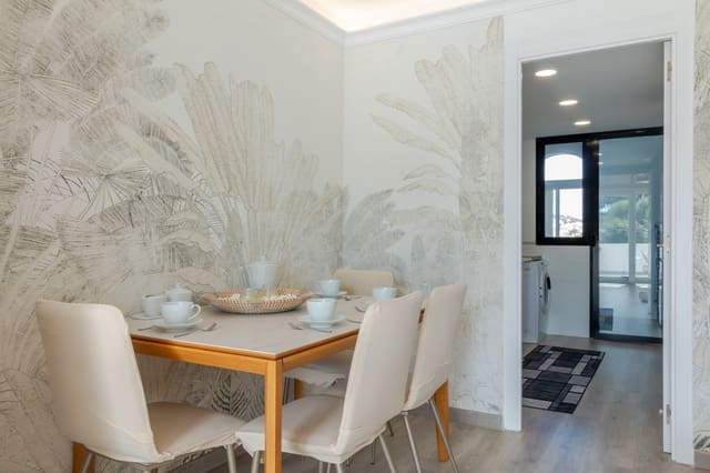 2 Zimmer Apartment zu verkaufen in Sotogrande, San Roque mit Pool Garage - 355.000 € (Ref: 9615358)