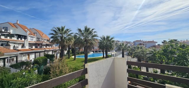 3 slaapkamer Appartement te koop in La Duquesa / Puerto de la Duquesa, Manilva met zwembad garage - € 360.000 (Ref: 9794360)