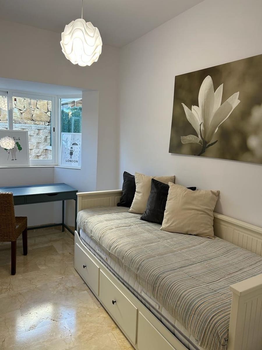 4 quarto Moradia para venda em Manilva com piscina garagem - 525 000 € (Ref: 9824763)
