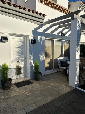 4 quarto Moradia para venda em Manilva com piscina garagem - 525 000 € (Ref: 9824763)