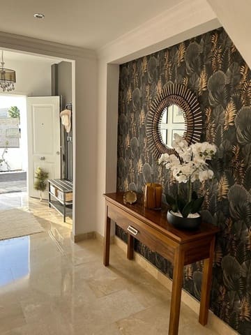 4 quarto Moradia para venda em Manilva com piscina garagem - 525 000 € (Ref: 9824763)