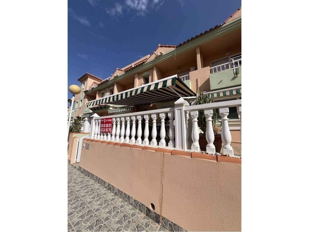 Apartamento de 2 habitaciones en La Manga del Mar Menor en venta con piscina garaje - 315.000 € (Ref: 10023458)