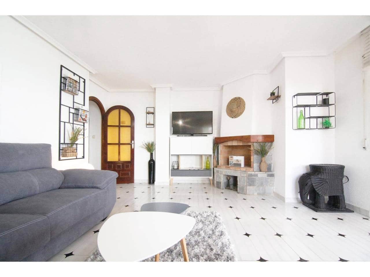 Ático de 4 habitaciones en La Manga del Mar Menor en venta con piscina garaje - 475.000 € (Ref: 10132653)