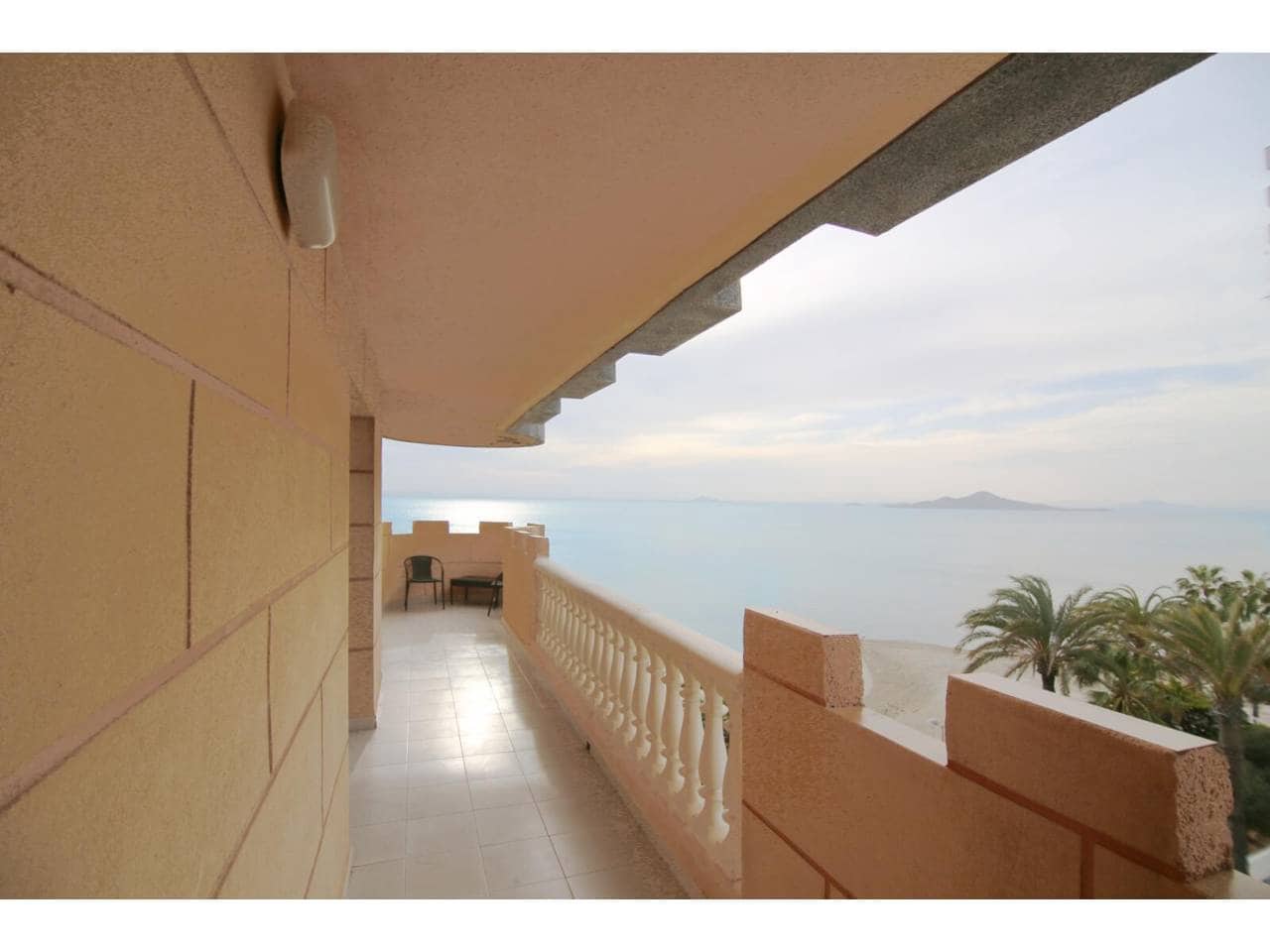 Ático de 4 habitaciones en La Manga del Mar Menor en venta con piscina garaje - 475.000 € (Ref: 10132653)