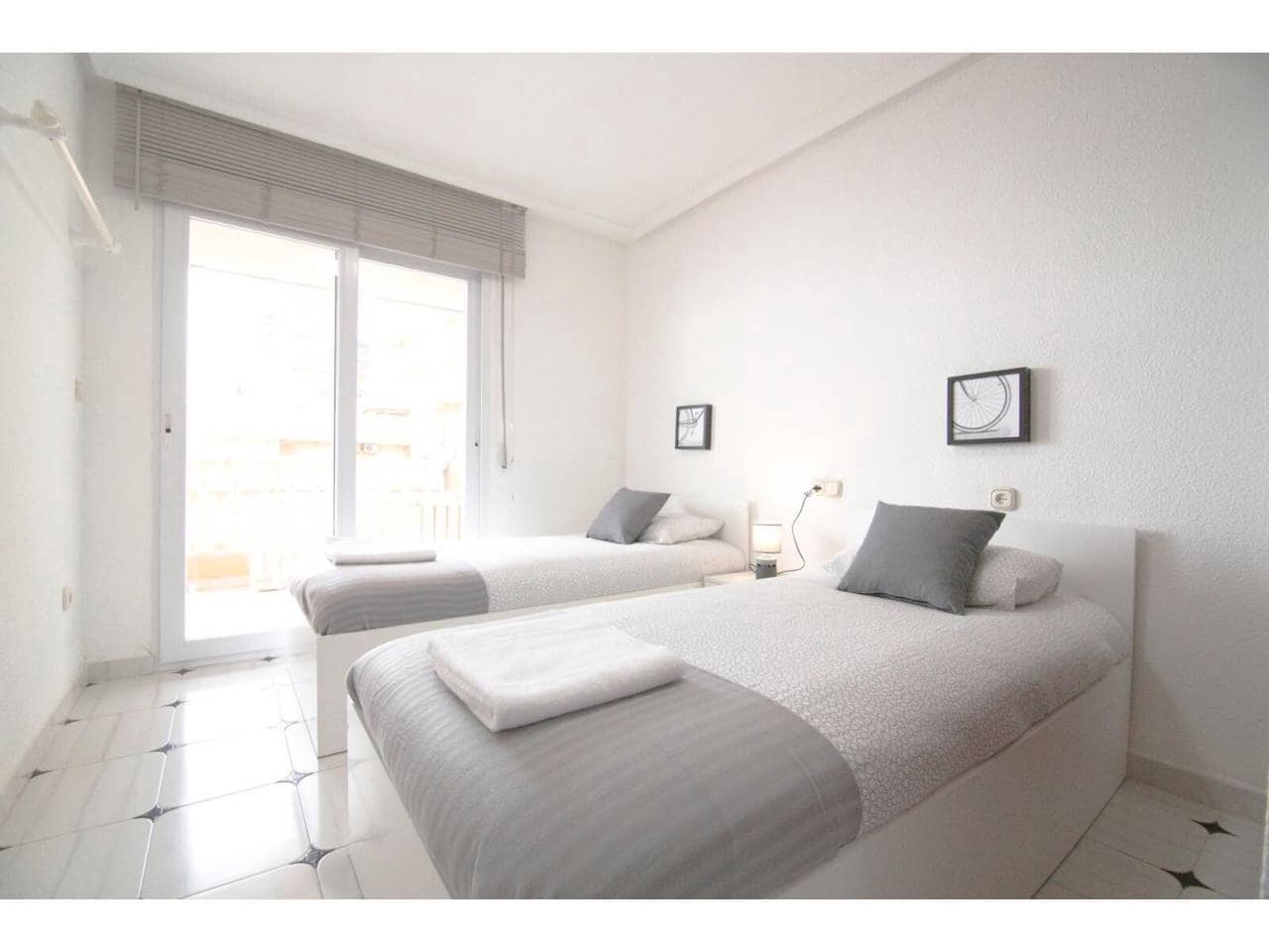 Ático de 4 habitaciones en La Manga del Mar Menor en venta con piscina garaje - 475.000 € (Ref: 10132653)