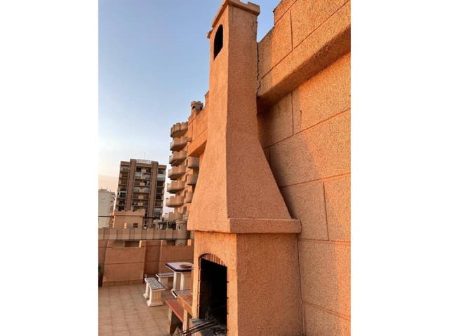 Ático de 4 habitaciones en La Manga del Mar Menor en venta con piscina garaje - 475.000 € (Ref: 10132653)