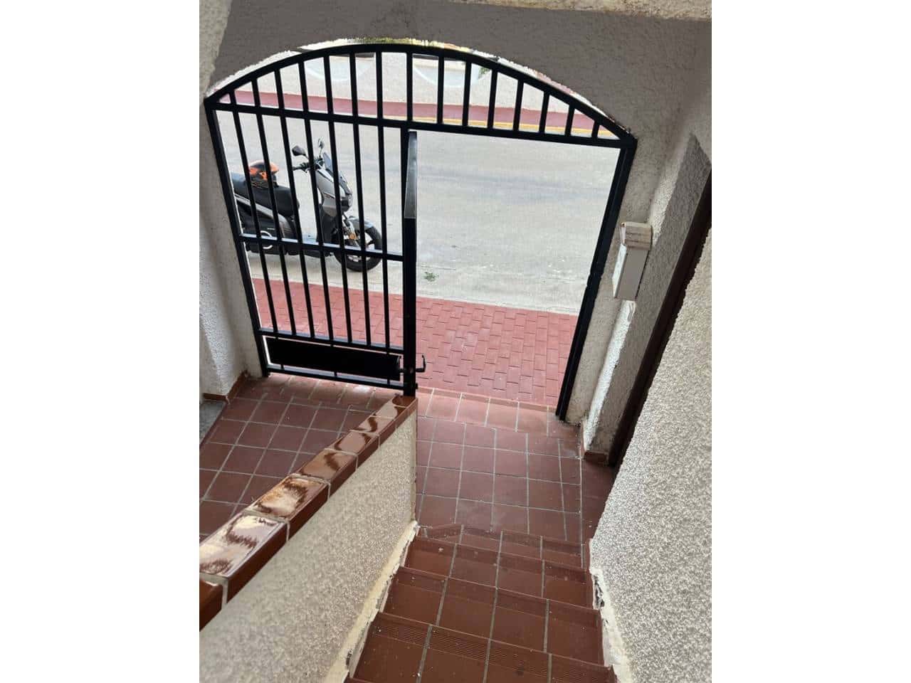 4 soverom Leilighet til salgs i La Manga del Mar Menor med svømmebasseng garasje - € 195 000 (Ref: 10145636)