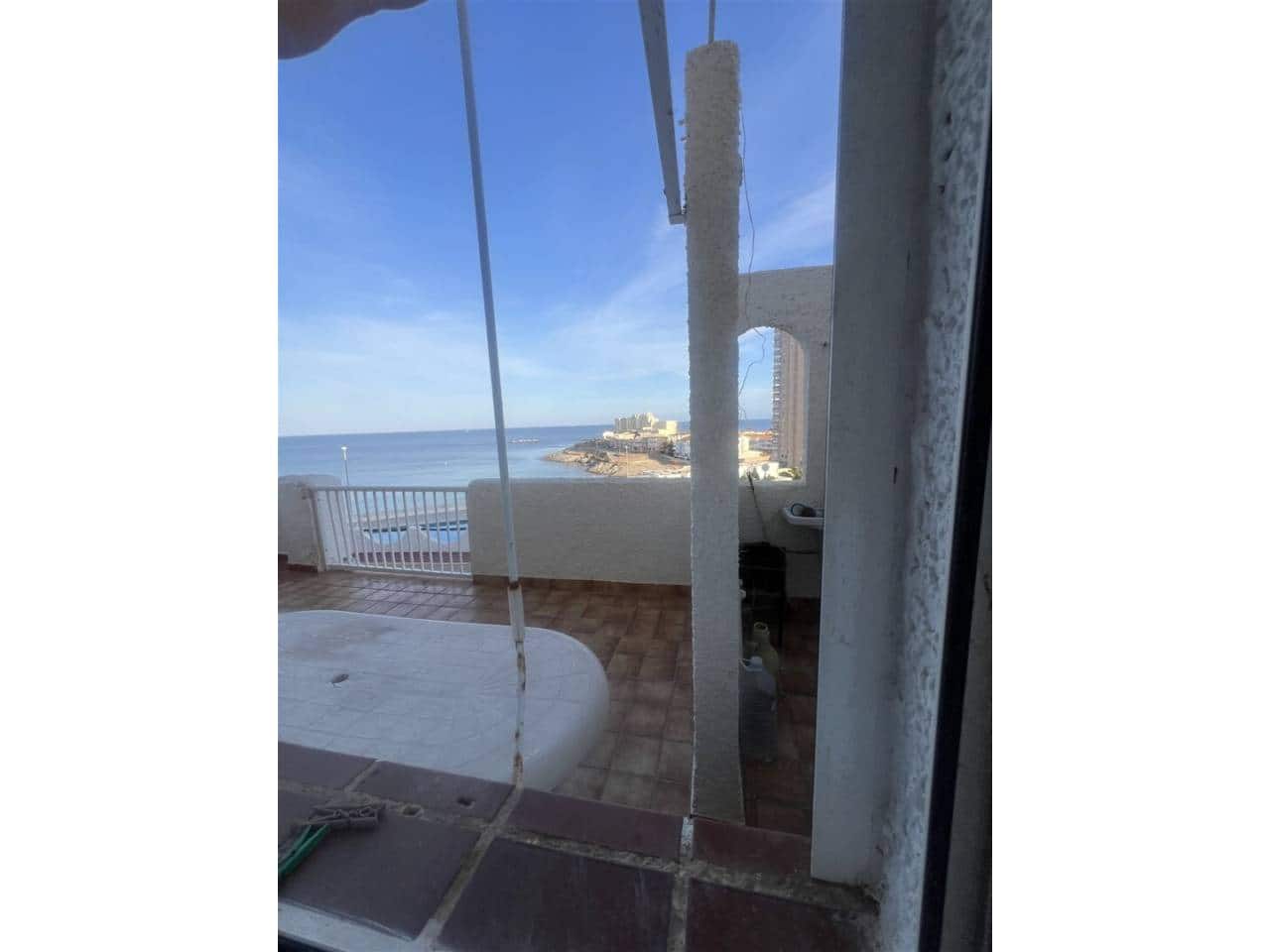 4 soverom Leilighet til salgs i La Manga del Mar Menor med svømmebasseng garasje - € 195 000 (Ref: 10145636)