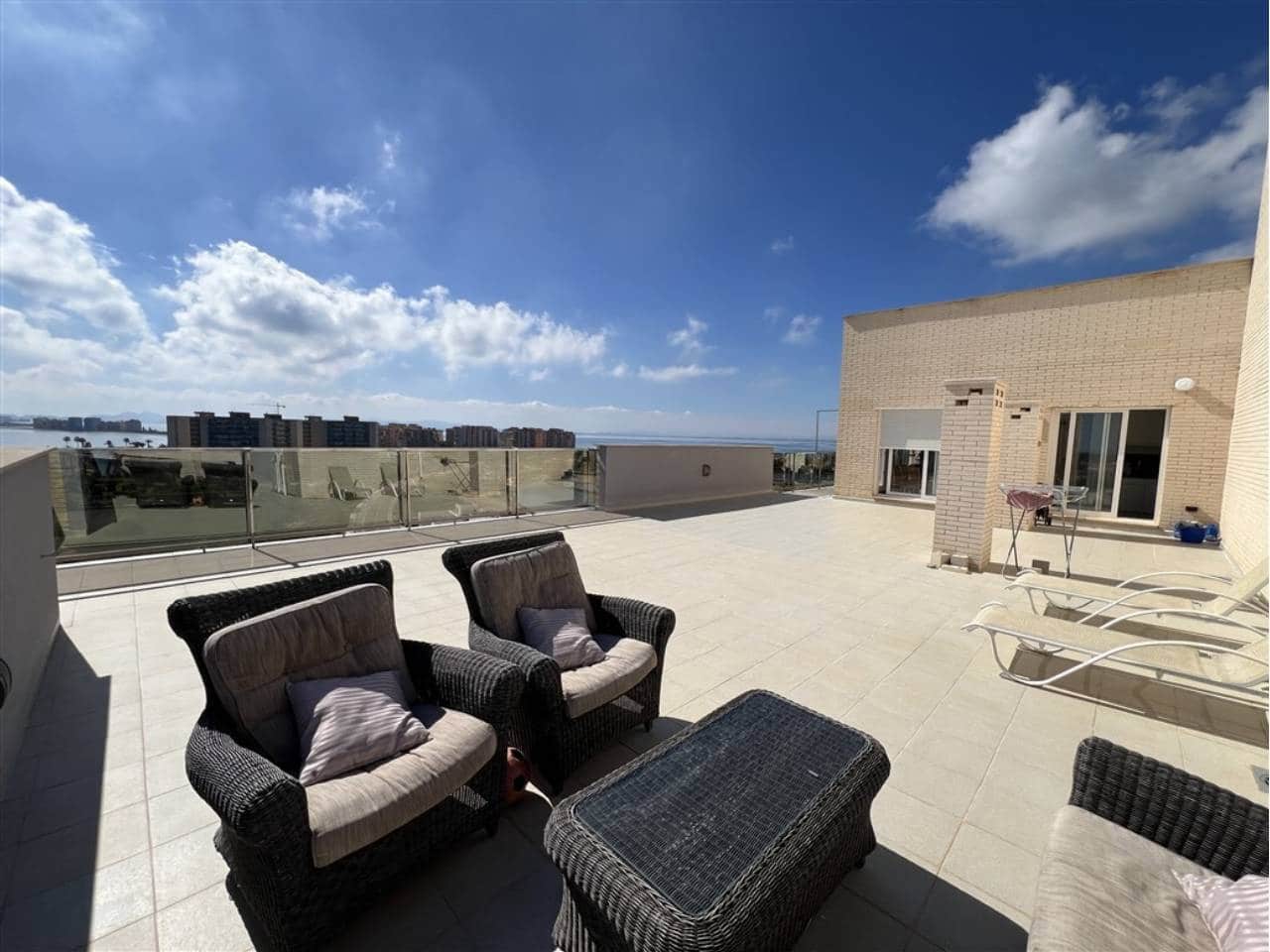 3 slaapkamer Penthouse te koop in La Manga del Mar Menor met zwembad garage - € 390.000 (Ref: 10154492)