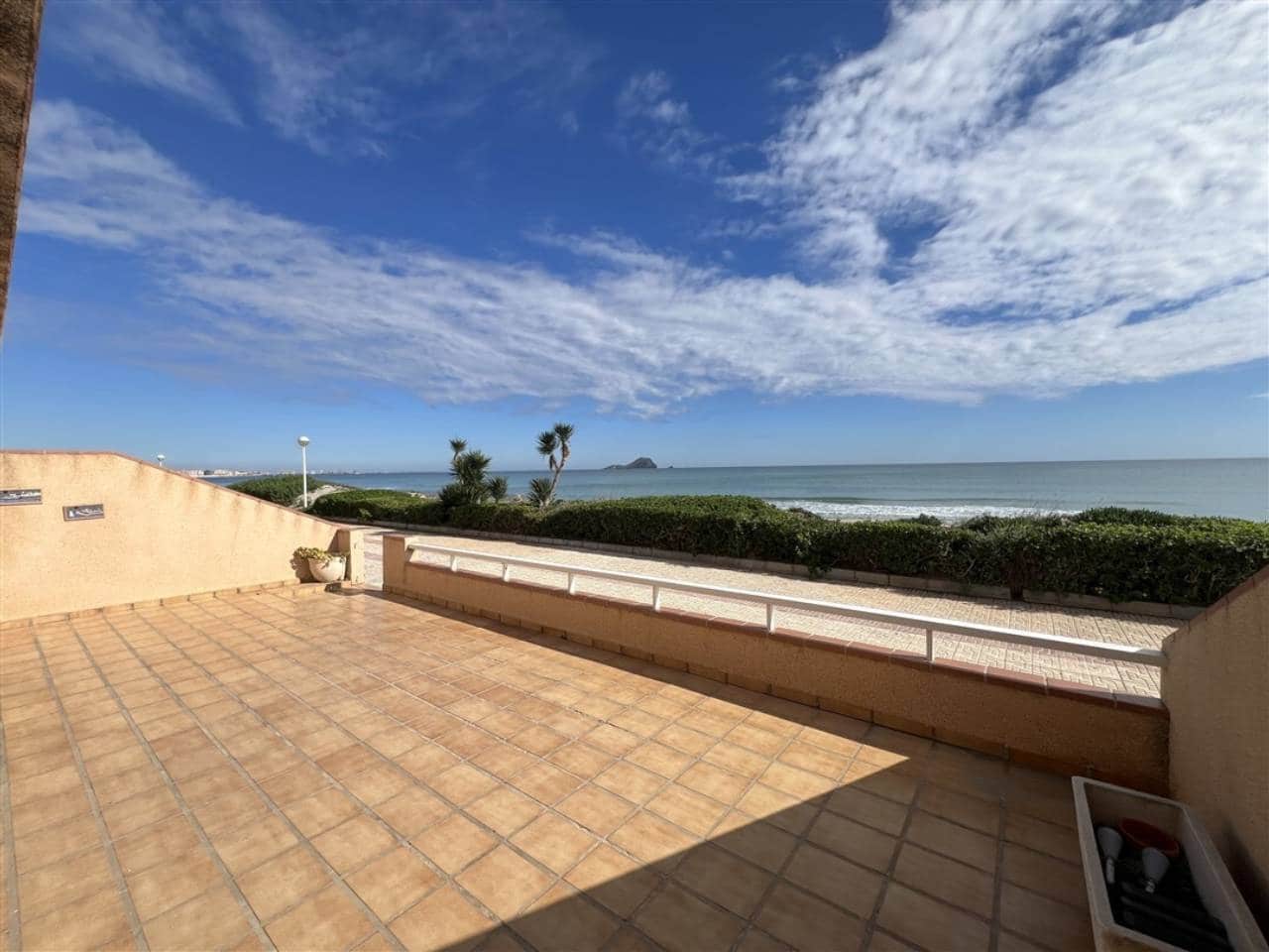 4 sypialnia Mieszkanie na sprzedaż w La Manga del Mar Menor z basenem garażem - 395 000 € (Ref: 10168005)