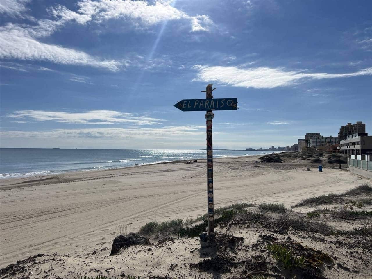 4 sypialnia Mieszkanie na sprzedaż w La Manga del Mar Menor z basenem garażem - 395 000 € (Ref: 10168005)