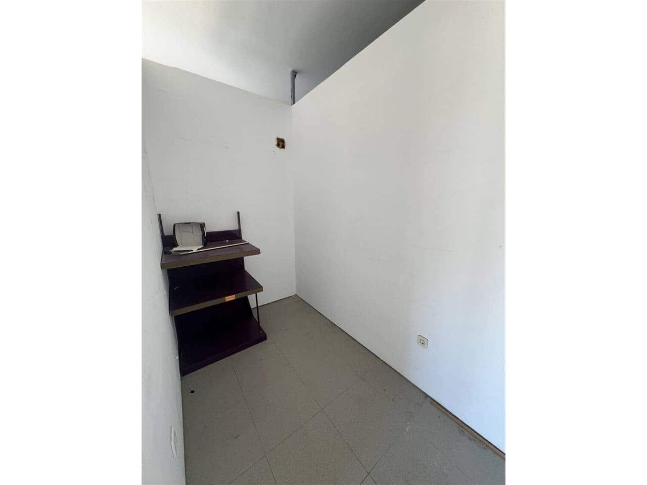 Local Commercial à vendre à La Manga del Mar Menor avec garage - 55 000 € (Ref: 10170404)